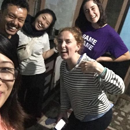 Nepalaya Eco Hostel โพคารา ภายนอก รูปภาพ