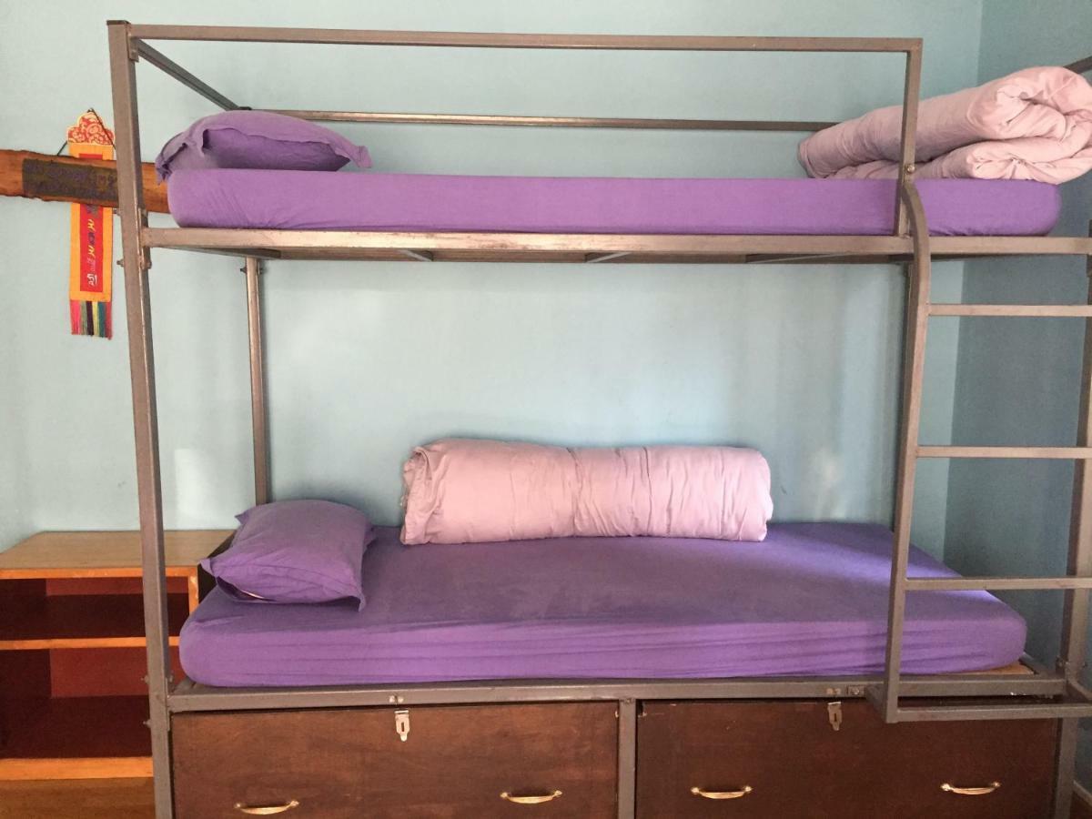 Nepalaya Eco Hostel โพคารา ภายนอก รูปภาพ